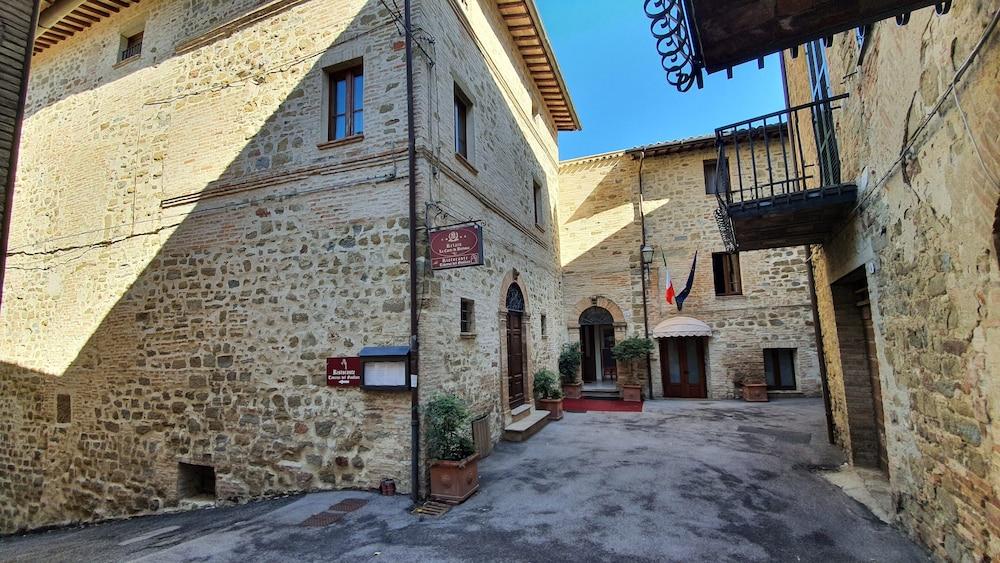 Relais La Corte Di Bettona Zewnętrze zdjęcie